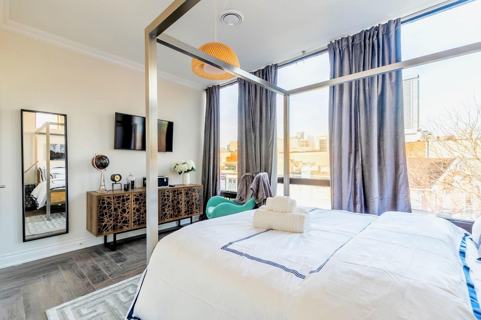Modern Pet-Friendly Chinatown Apartment Toronto Exteriör bild